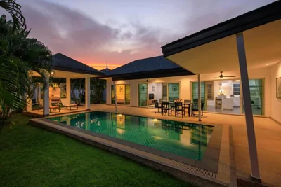 Casablue 침실 4개 개인 수영장 빌라 — CASABAY Luxury Pool Villas by STAY